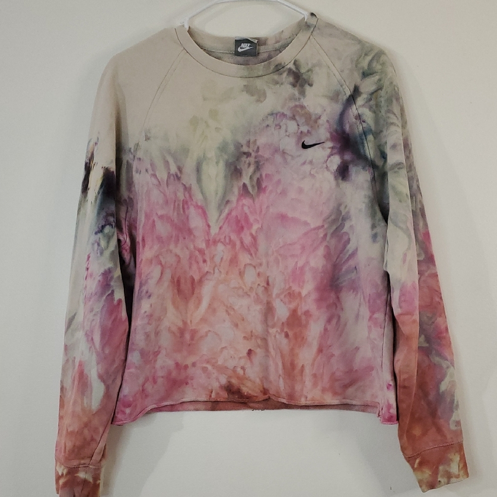Vintage Nike Y2K Crop Sweatshirt Size Med Womens Homeade Tie Dye One Of A Kind